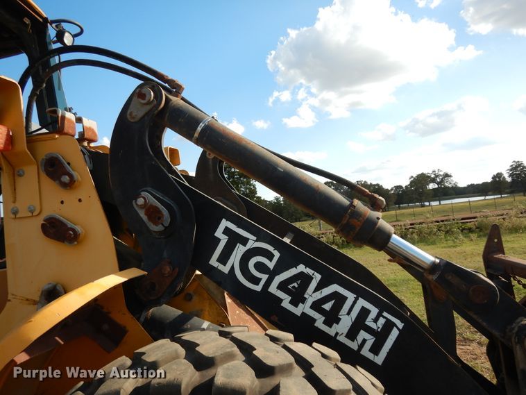 image for item DJ6701 2003 John Deere TC44H  wheel loader