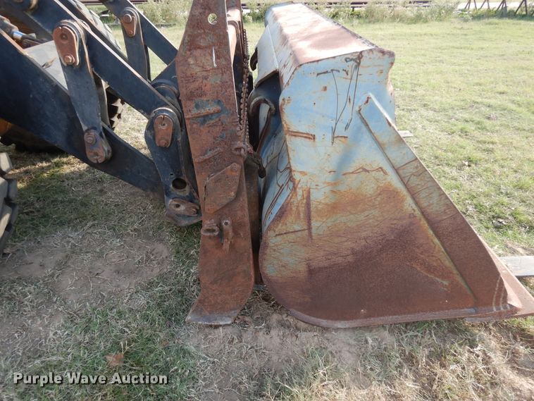 image for item DJ6701 2003 John Deere TC44H  wheel loader