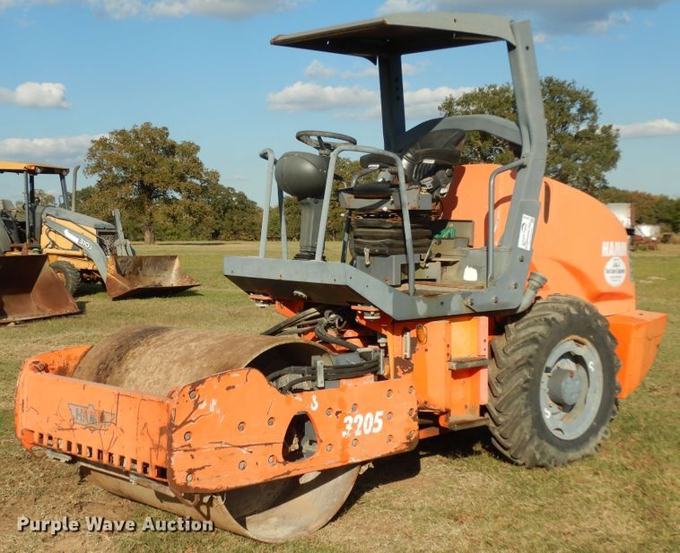 image for item DJ6704 2006 Hamm 3205  single drum roller