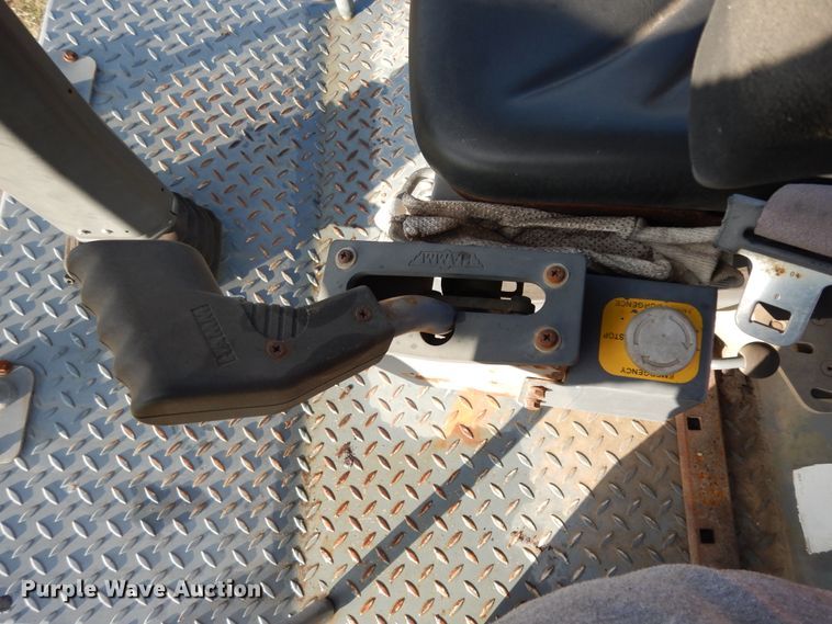 image for item DJ6704 2006 Hamm 3205  single drum roller