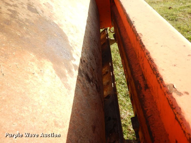 image for item DJ6704 2006 Hamm 3205  single drum roller