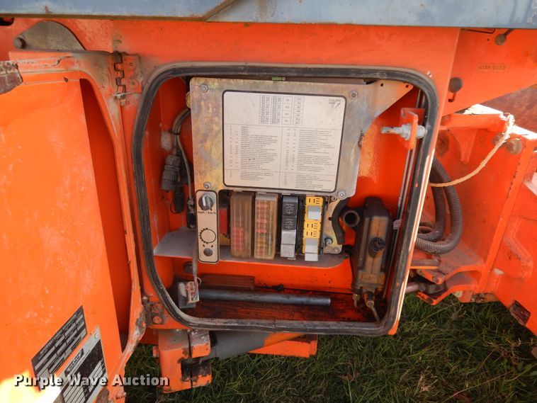 image for item DJ6704 2006 Hamm 3205  single drum roller