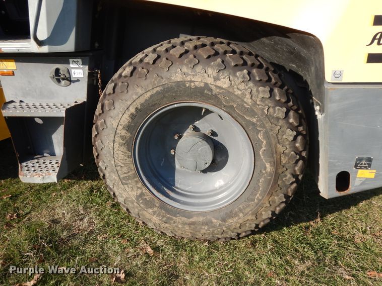 image for item DJ6705 Atlas Copco CA1500D  vibratory single drum roller