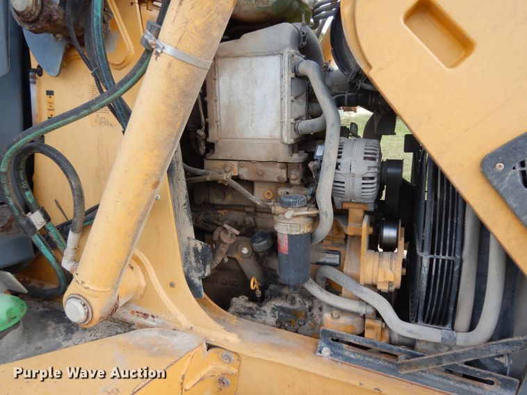 image for item DJ6720 2010 John Deere 310J  backhoe