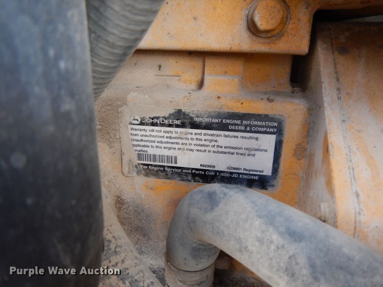 image for item DJ6720 2010 John Deere 310J  backhoe