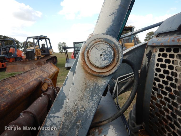 image for item DJ6720 2010 John Deere 310J  backhoe