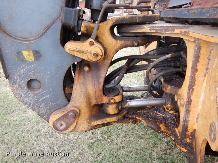 image for item DJ6720 2010 John Deere 310J  backhoe