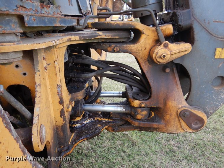 image for item DJ6720 2010 John Deere 310J  backhoe