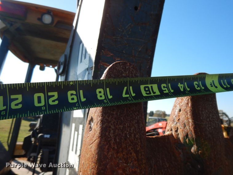 image for item DJ6720 2010 John Deere 310J  backhoe