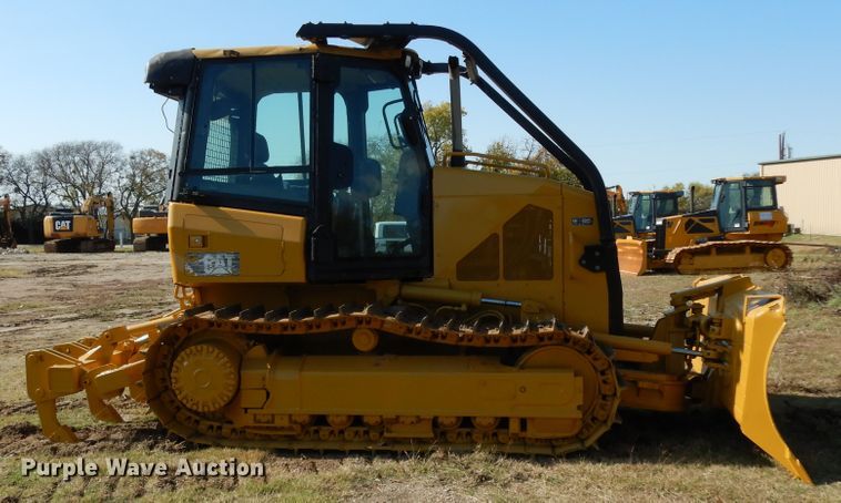 image for item DJ6728 2009 Caterpillar D5K XL  dozer
