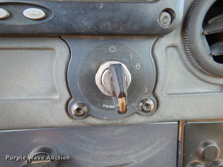 image for item DJ6728 2009 Caterpillar D5K XL  dozer