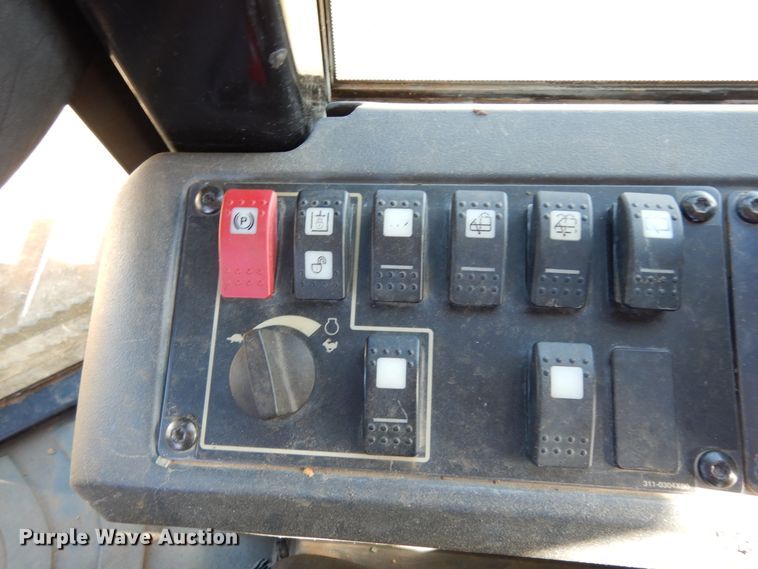 image for item DJ6728 2009 Caterpillar D5K XL  dozer