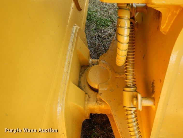 image for item DJ6728 2009 Caterpillar D5K XL  dozer