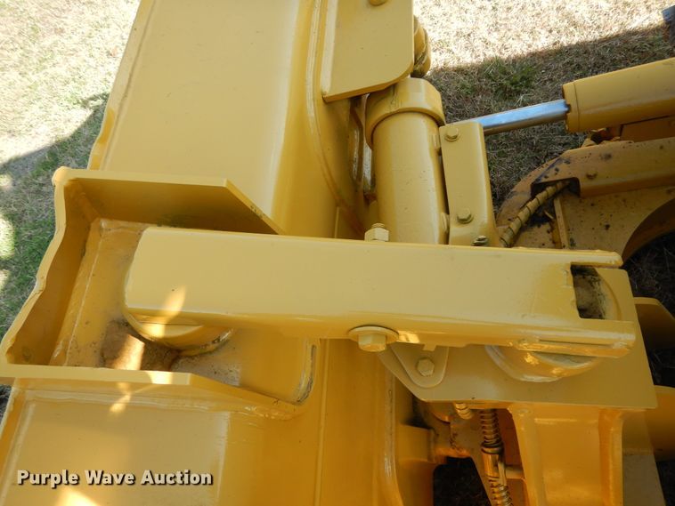 image for item DJ6728 2009 Caterpillar D5K XL  dozer