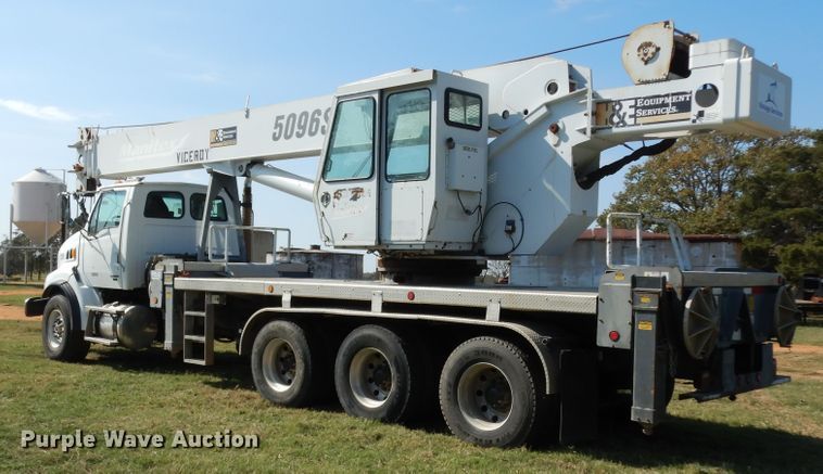 image for item DJ6729 2008 Sterling L-Line  crane truck