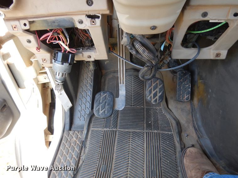 image for item DJ6729 2008 Sterling L-Line  crane truck