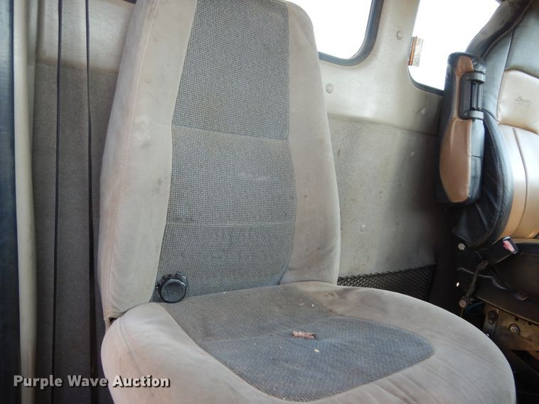 image for item DJ6729 2008 Sterling L-Line  crane truck