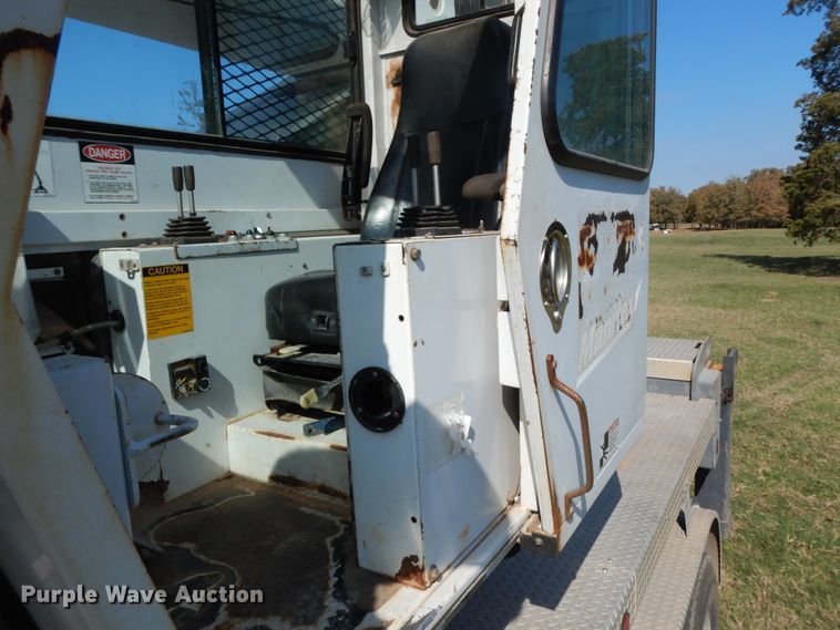 image for item DJ6729 2008 Sterling L-Line  crane truck