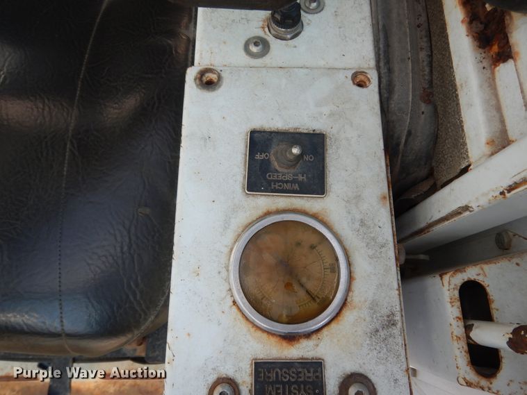 image for item DJ6729 2008 Sterling L-Line  crane truck