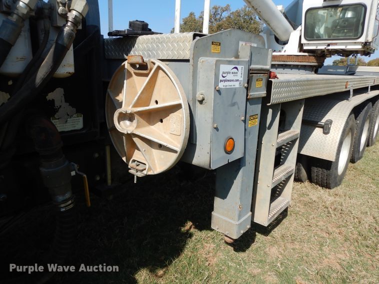 image for item DJ6729 2008 Sterling L-Line  crane truck