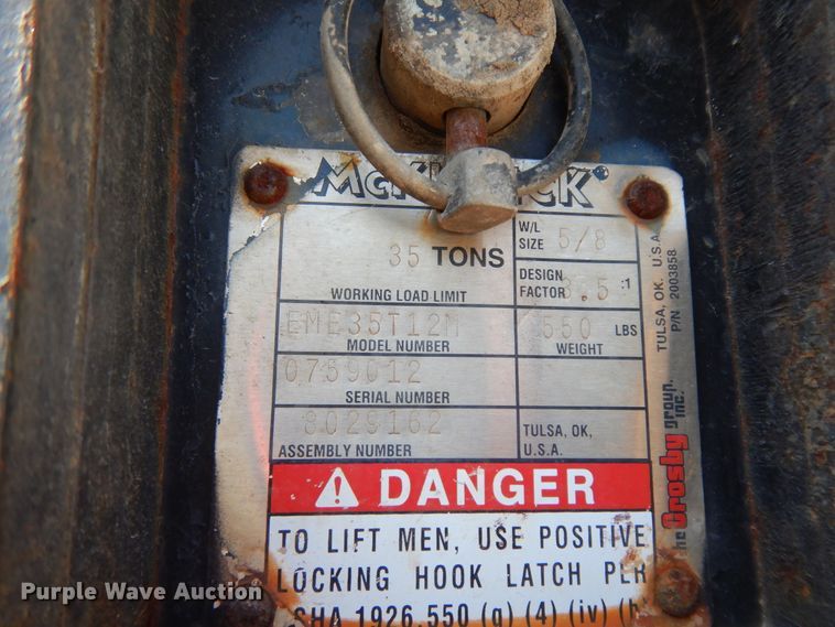 image for item DJ6729 2008 Sterling L-Line  crane truck