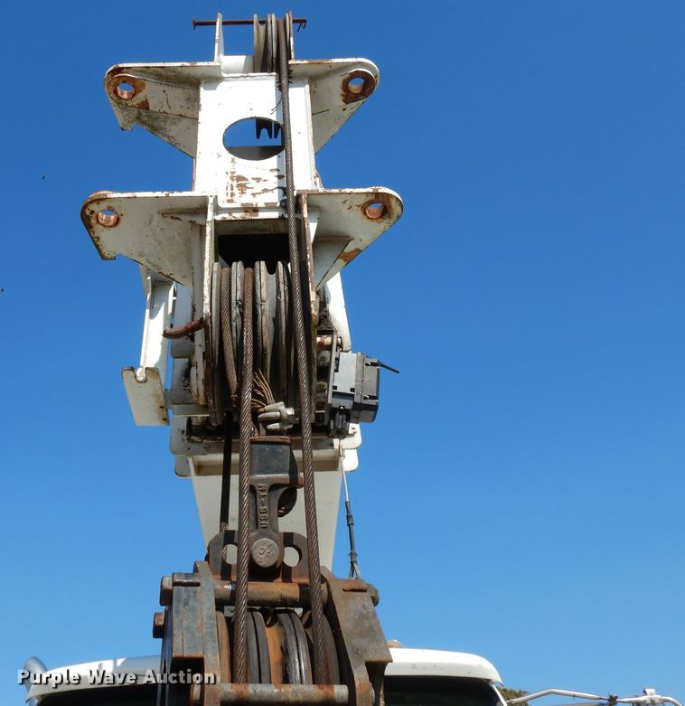 image for item DJ6729 2008 Sterling L-Line  crane truck