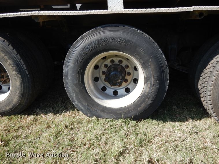 image for item DJ6729 2008 Sterling L-Line  crane truck