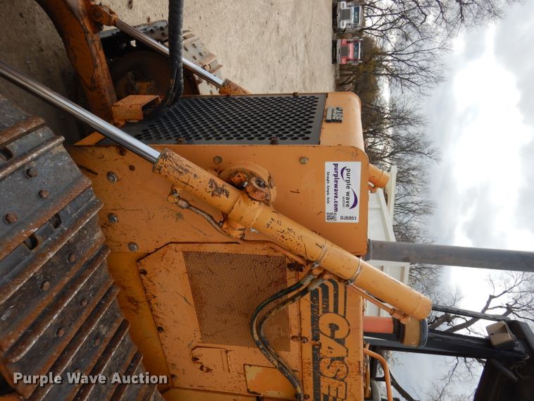 image for item DJ6951 Case 550G  dozer