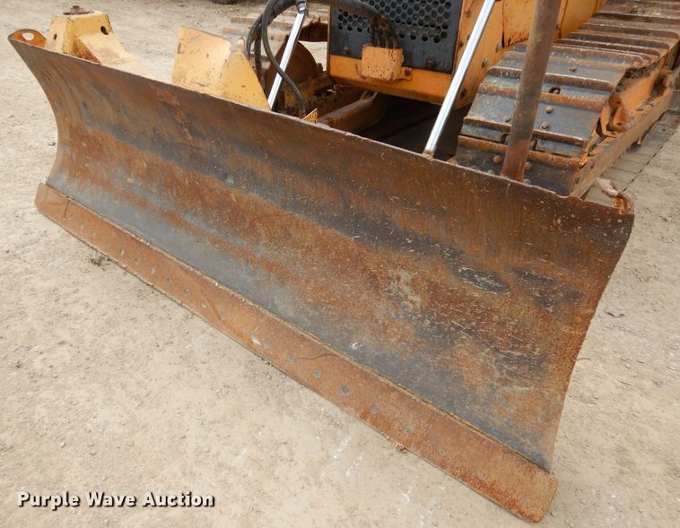 image for item DJ6951 Case 550G  dozer