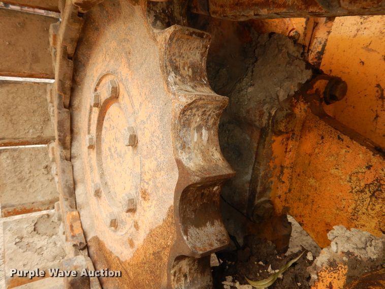 image for item DJ6951 Case 550G  dozer