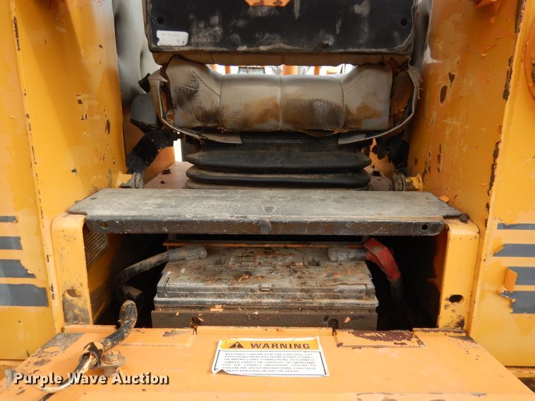 image for item DJ6951 Case 550G  dozer