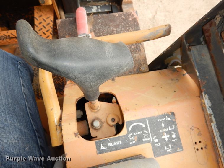 image for item DJ6951 Case 550G  dozer