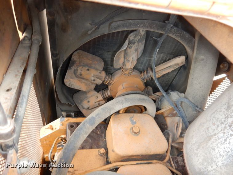 image for item DJ6951 Case 550G  dozer