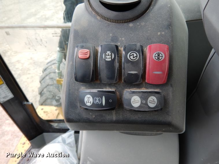 image for item DJ8002 2011 Caterpillar 420E IT  backhoe