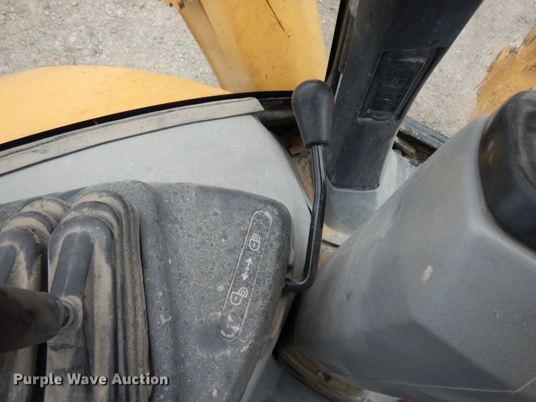 image for item DJ8002 2011 Caterpillar 420E IT  backhoe