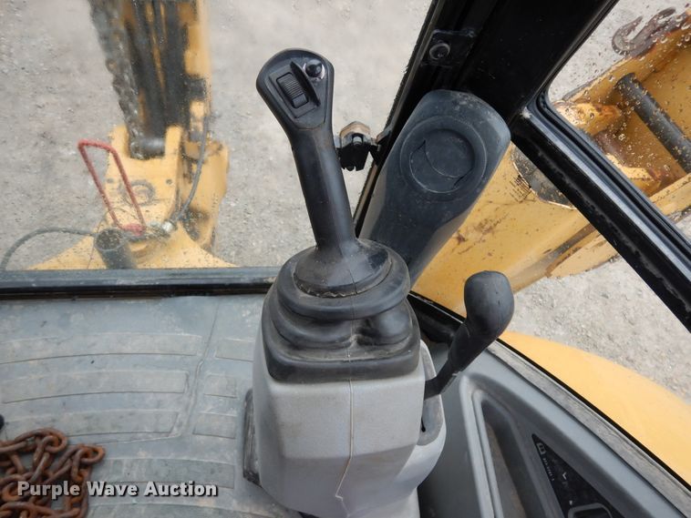 image for item DJ8002 2011 Caterpillar 420E IT  backhoe