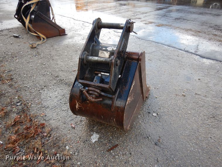 image for item DJ8002 2011 Caterpillar 420E IT  backhoe