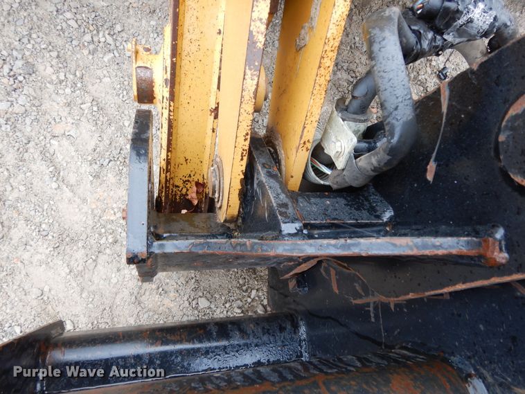 image for item DJ8002 2011 Caterpillar 420E IT  backhoe