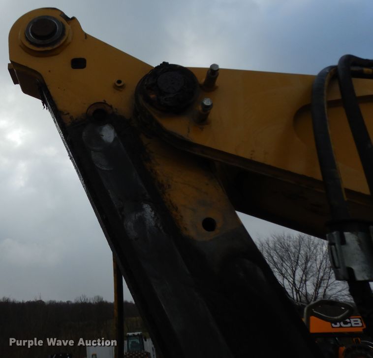 image for item DJ8002 2011 Caterpillar 420E IT  backhoe