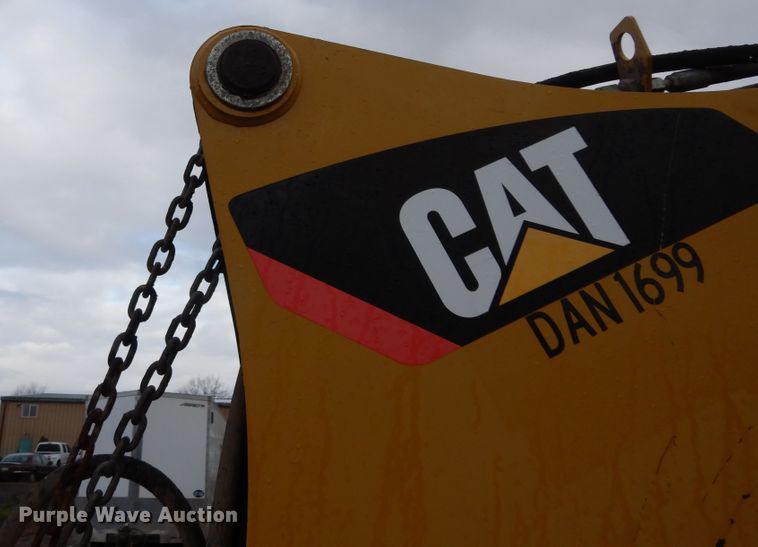 image for item DJ8002 2011 Caterpillar 420E IT  backhoe