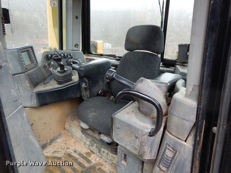 image for item DJ8009 2008 Caterpillar D8T  dozer