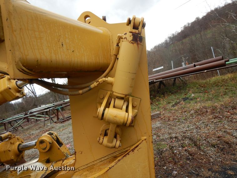 image for item DJ8009 2008 Caterpillar D8T  dozer