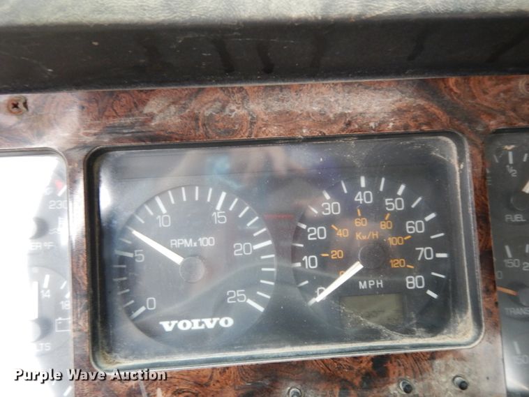 image for item DJ8060 1997 Volvo WCA  winch truck