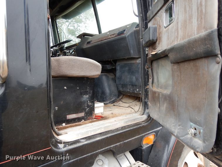 image for item DJ8060 1997 Volvo WCA  winch truck