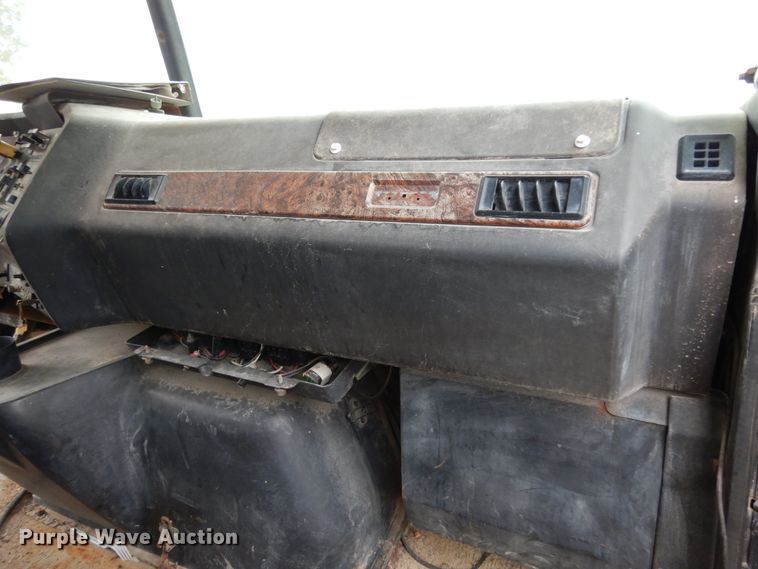 image for item DJ8060 1997 Volvo WCA  winch truck