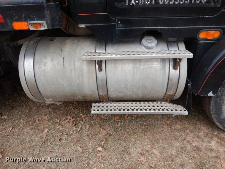 image for item DJ8060 1997 Volvo WCA  winch truck