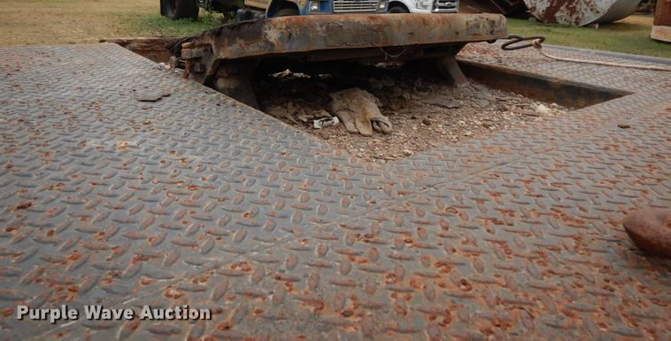 image for item DJ8060 1997 Volvo WCA  winch truck