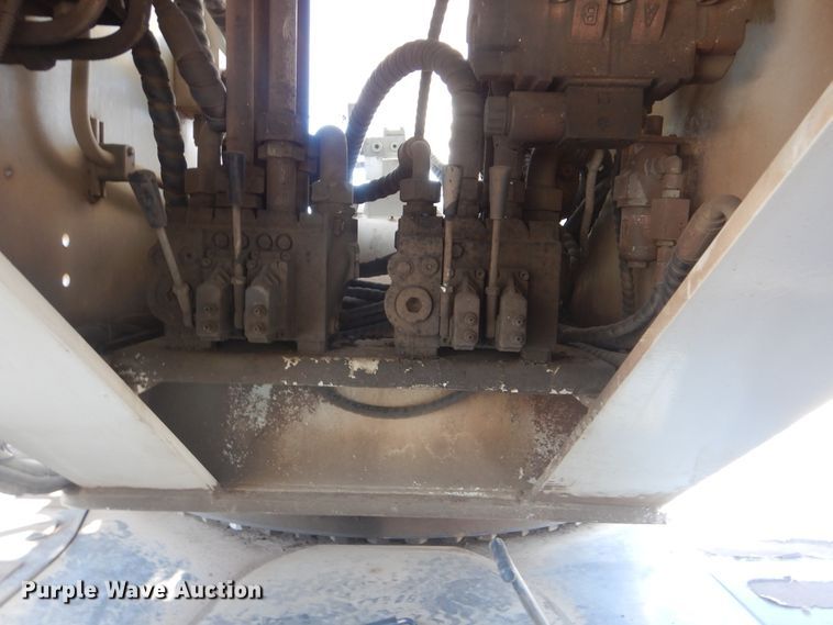 image for item DJ8514 2014 Zoomlion RT60  crane