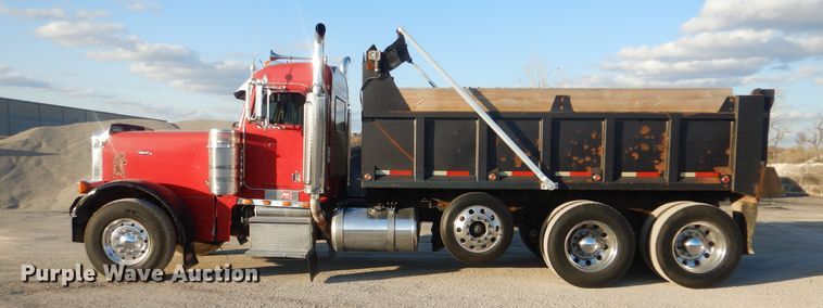 image for item DJ8519 2000 Peterbilt 379  dump truck