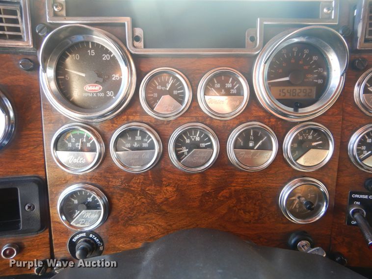 image for item DJ8519 2000 Peterbilt 379  dump truck